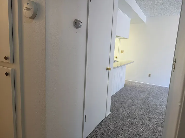 6172 Peoria Dr — Photo 11