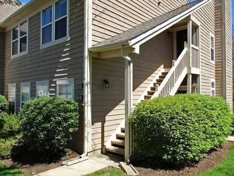 Second story end unit.