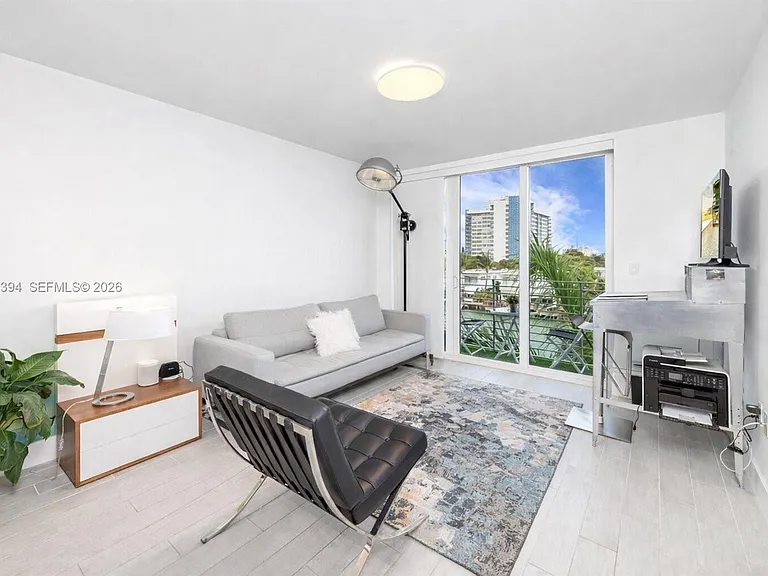 41 N Shore Dr — Photo 14