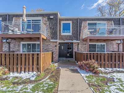 1808 Plum Grove Rd APT 1B, Rolling Meadows, IL, 60008