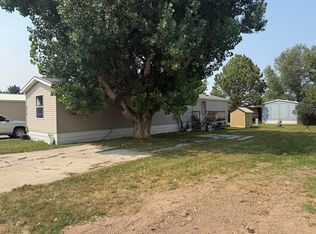 916 Willow Ave, Lewistown, MT 59457