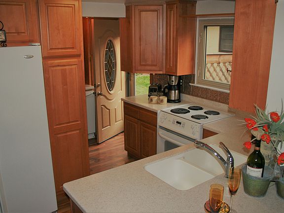 3rd image of 4502 Guest Rd