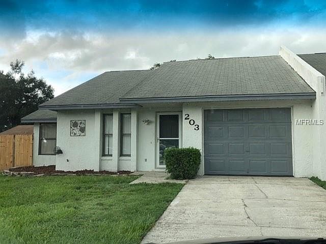 1st image of 203 Granite Dr