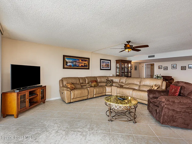 525 Indian River Ave SE #303 — Photo 7