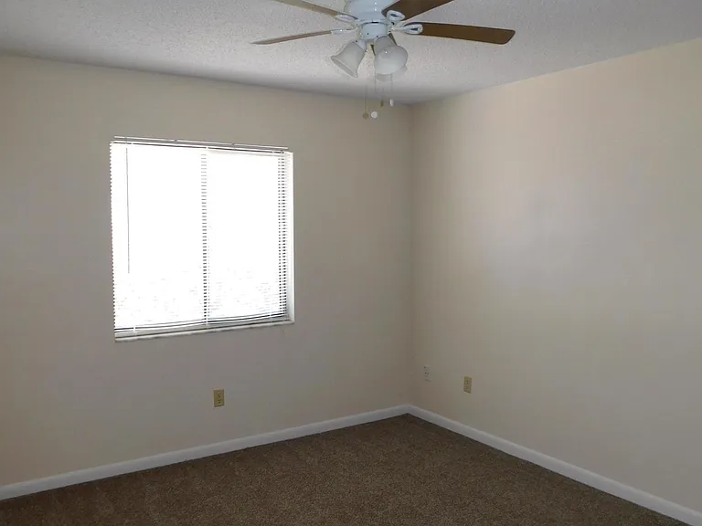 236 Chandler St #C — Photo 15