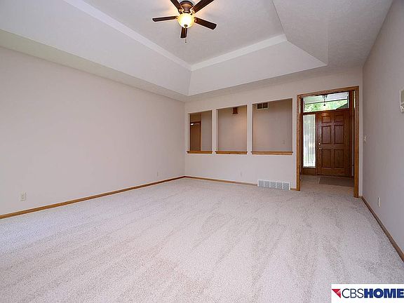 4th image of 10274 Washington Dr