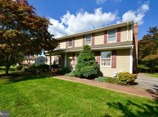 1203 Weymouth St, Westminster, MD 21158