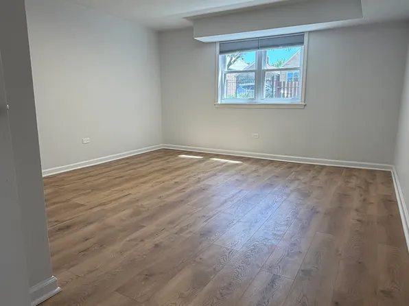 3324 S May St #1, Chicago, IL 60608