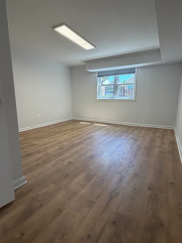 3324 S May St #1 Photo 1