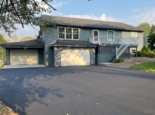 4 Gunther Rd, Central Square, NY 13036