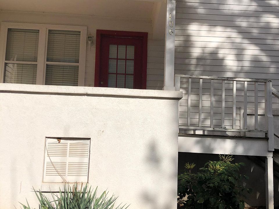 1st image of 106 W Watson St
