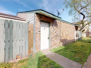 725 Peppertree Dr #31, Bryan, TX 77801