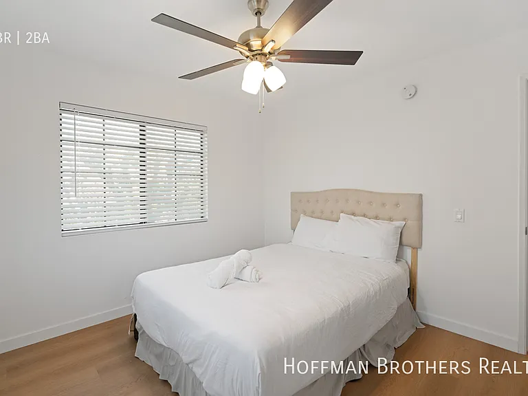 7441 Hazeltine Ave #104 — Photo 14