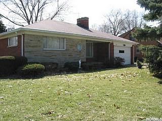 2nd image of 21255 Seabury Ave