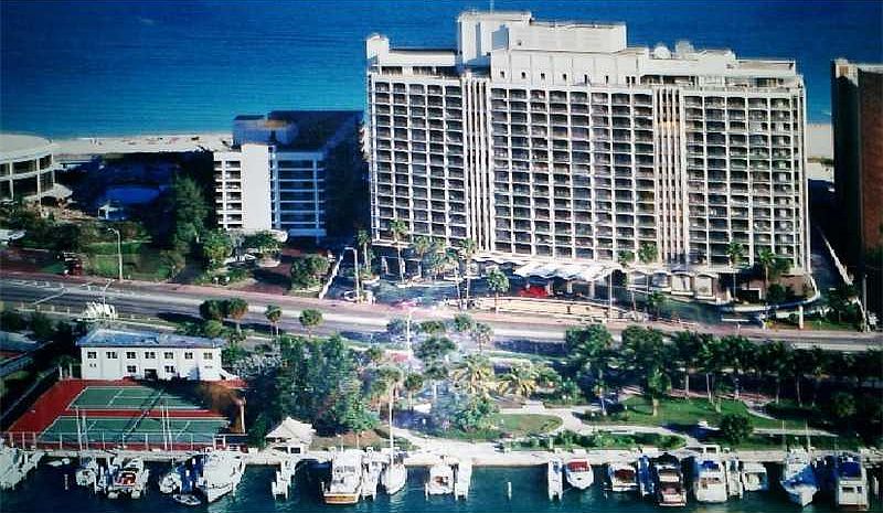 Covenient 1 Bedroom Suite on the Ocean