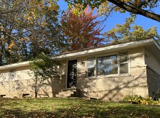 2878 E Wood St, Decatur, IL 62521