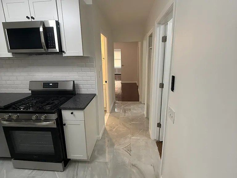 34 Fenner Ave #2 — Photo 16