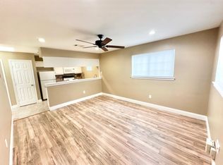2306 W Hickory St, Denton, TX 76201