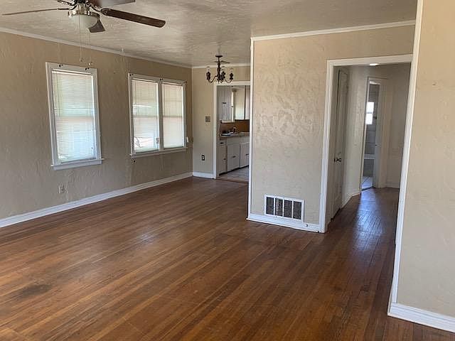 2nd image of 2100 Holloway Ave