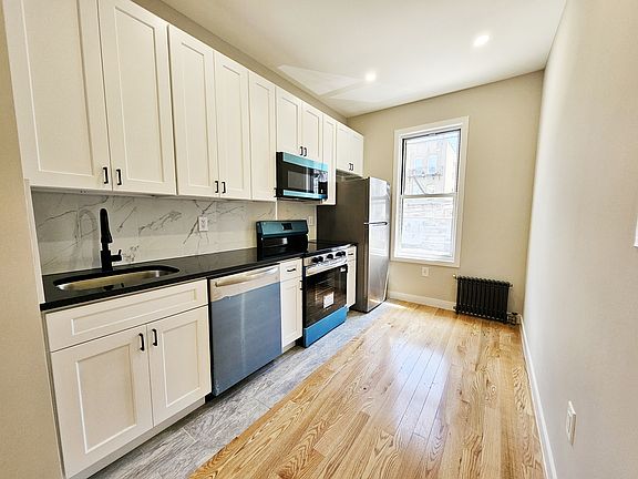 3rd image of 30-89 36th St #2M