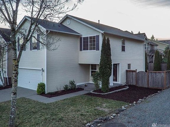 2nd image of 1701 249th Pl SE
