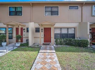 Blue Lake, Pompano Beach, FL 33064