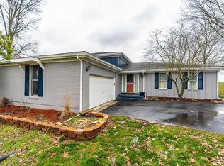 282 Bourbon Acres Rd, Paris, KY 40361