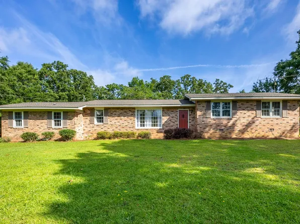 159 Rogers Rd, Saluda, SC 29138