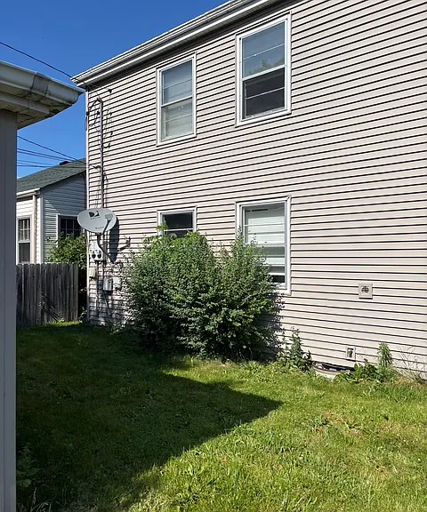 2050 Hickory Grove Ave — Photo 21