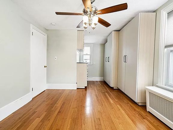 Main bedroom with built in closets (second view)