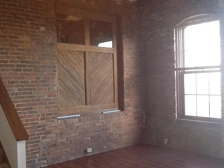 544 S Front St #314 — Photo 6