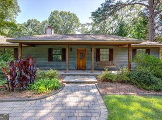 424 Hampton Rd, Hampton, GA 30228