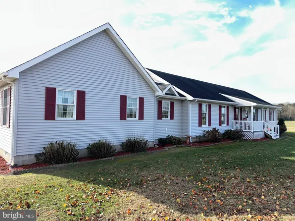 26467 Delmar Rd, Delmar, MD 21875