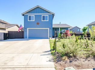 1204 Albatross Ct, Sweet Home, OR 97386