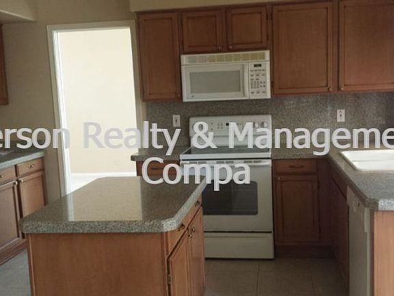 2nd image of 262 W Los Arboles Dr
