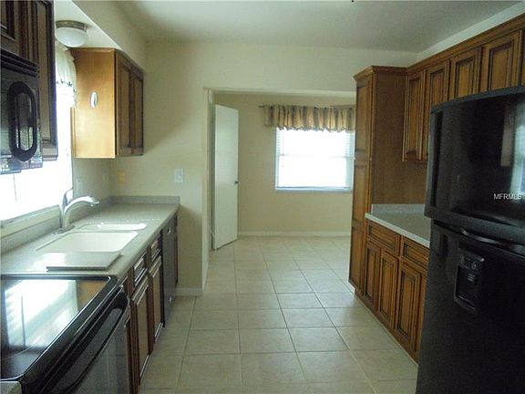 3rd image of 3740 58th St N APT 201