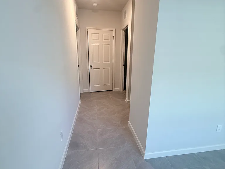 12134 SW Rimini Way — Photo 11