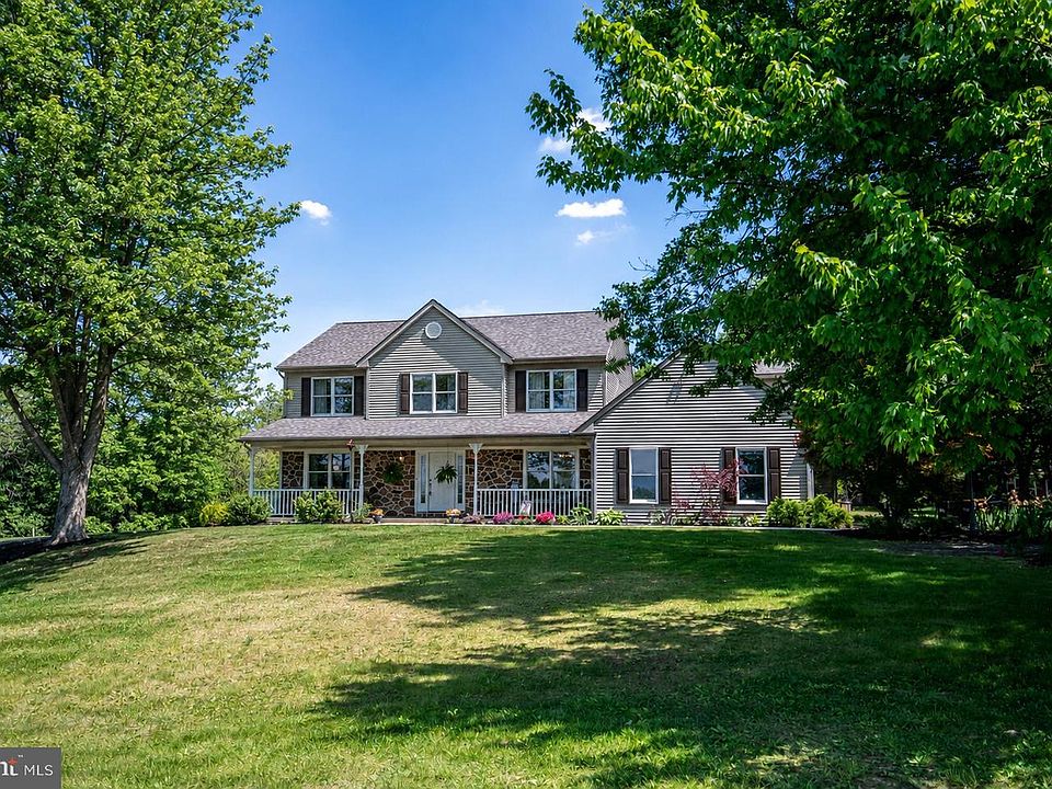 1st image of 206 Reitnour Rd