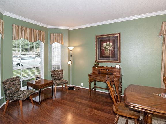3rd image of 24611 Windemere Park Ct