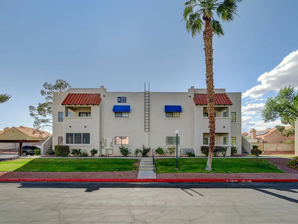 101 Luna Way #136