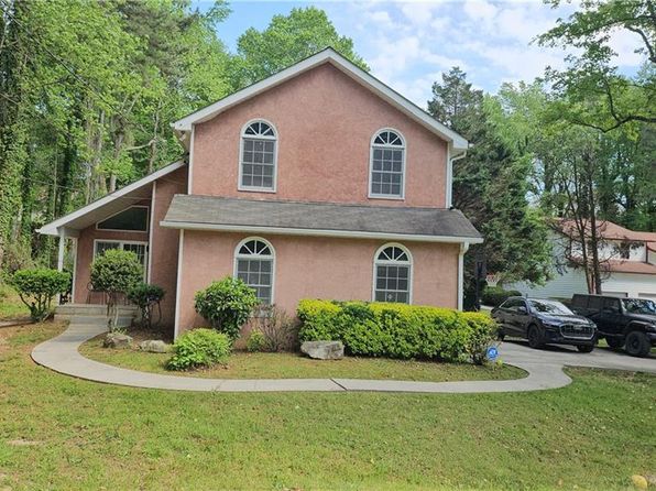 2088 Conkle Ct, Riverdale, GA 30296