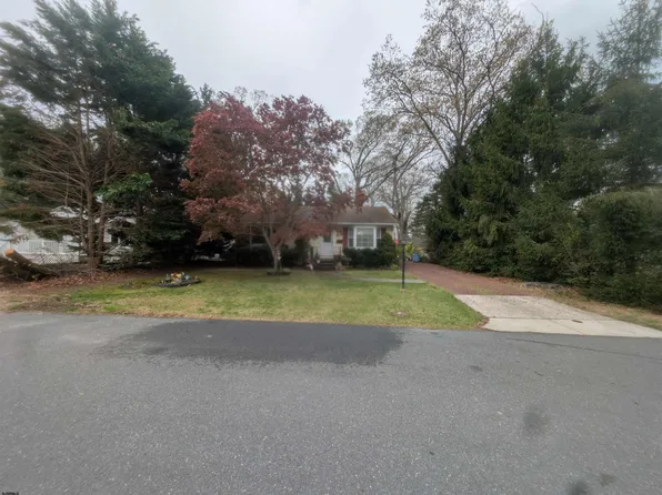 305 W Edgewood Ave, Linwood, NJ 08221