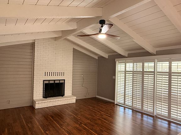 5th image of 809 Laver Ct