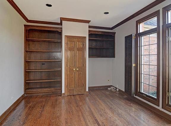 4th image of 1605 Darien Club Dr