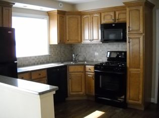 6814 W Devon Ave #2, Chicago, IL 60631