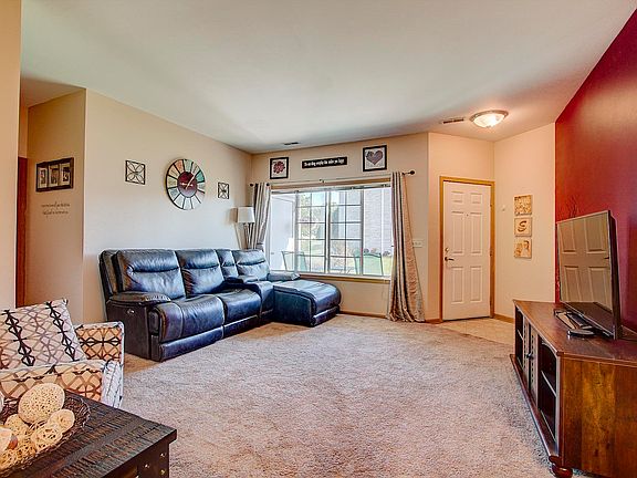 4th image of 6894 S Rolling Meadows Ct #102