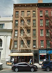 1431 First Avenue in Lenox Hill