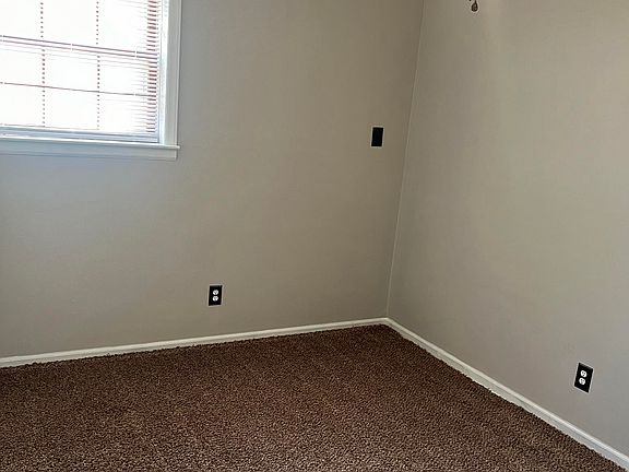 2nd image of 208 N Grant Ave APT A