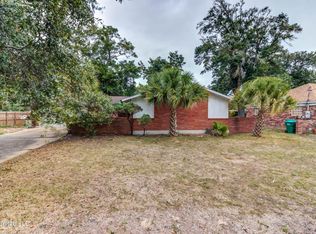2413 Palmer Dr, Gulfport, MS 39507