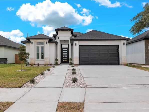 2215 N Woody St, Edinburg, TX 78541